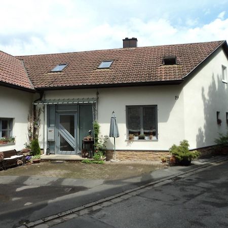 Ferienwohnung Rudolf-Lindner Neustadt an der Aisch Exterior photo